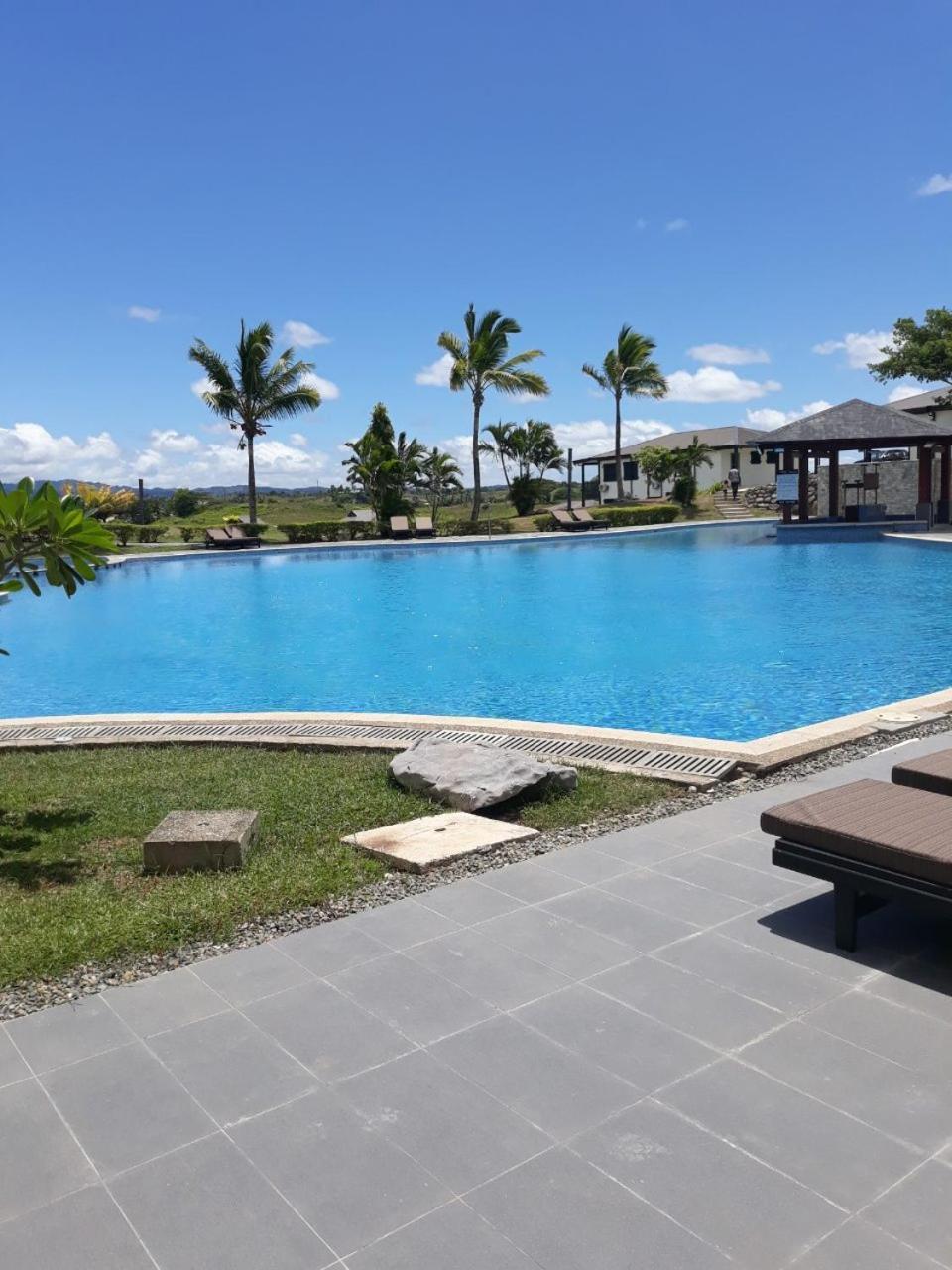 Nasau Resort & Villas Nadi Exterior photo